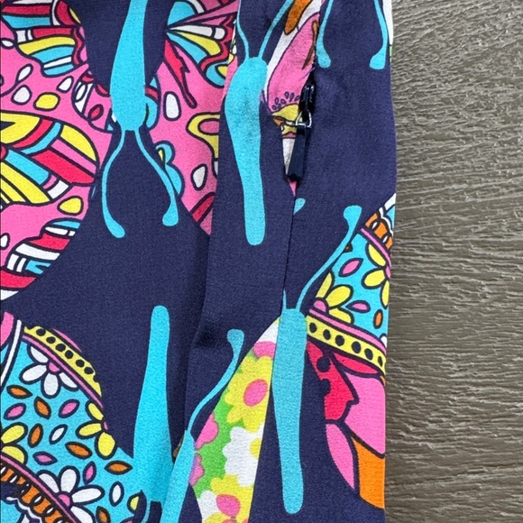 Lilly Pulitzer 🦋 Print Silk One Shoulder Blouse, size 2, like new - Picture 4 of 4